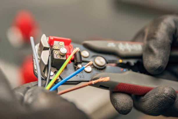 Best Electrician Near Me  in Carpendale, WV